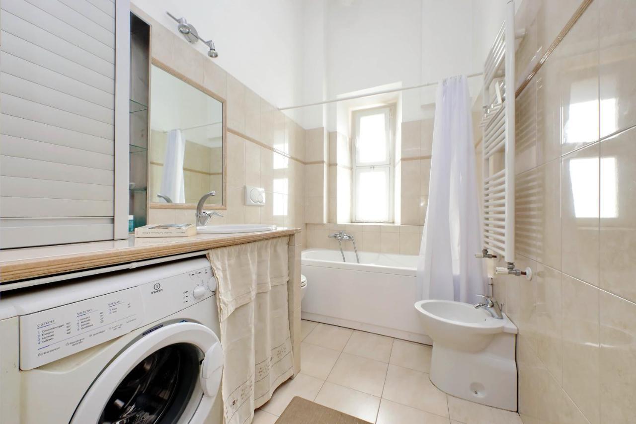 Fm Apartment Roma Esterno foto